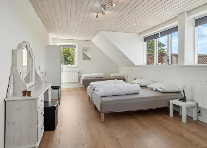 Ferienhaus Beautiful In With Kitchen Farsø