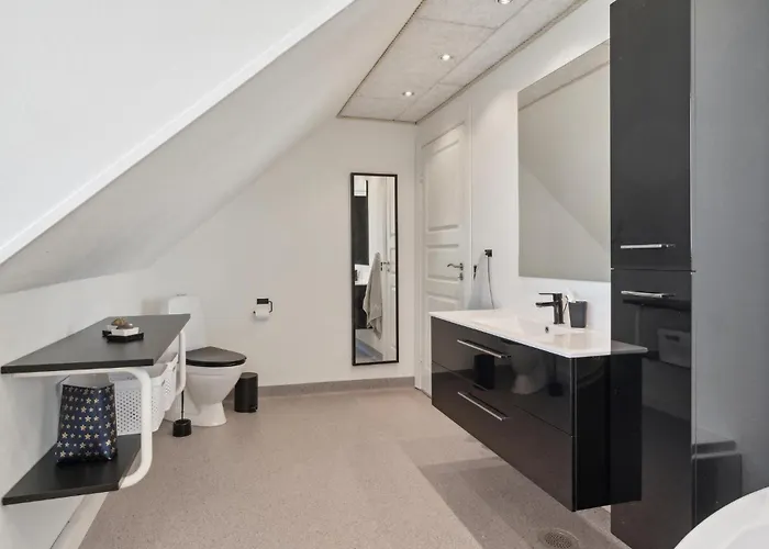 Beautiful In With Kitchen * Farsø